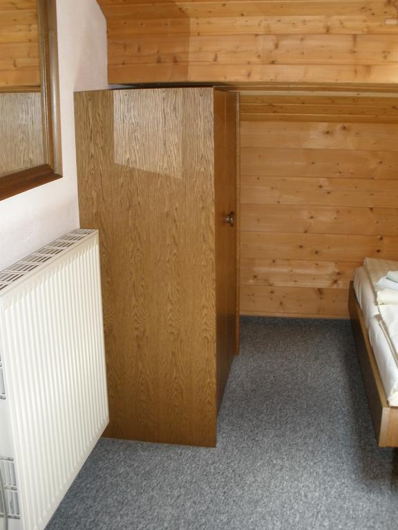 Alpengasthof Zur Loisach Hotel Grossweil Habitación foto
