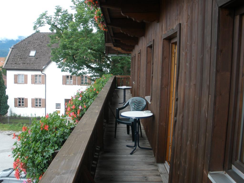 Alpengasthof Zur Loisach Hotel Grossweil Habitación foto