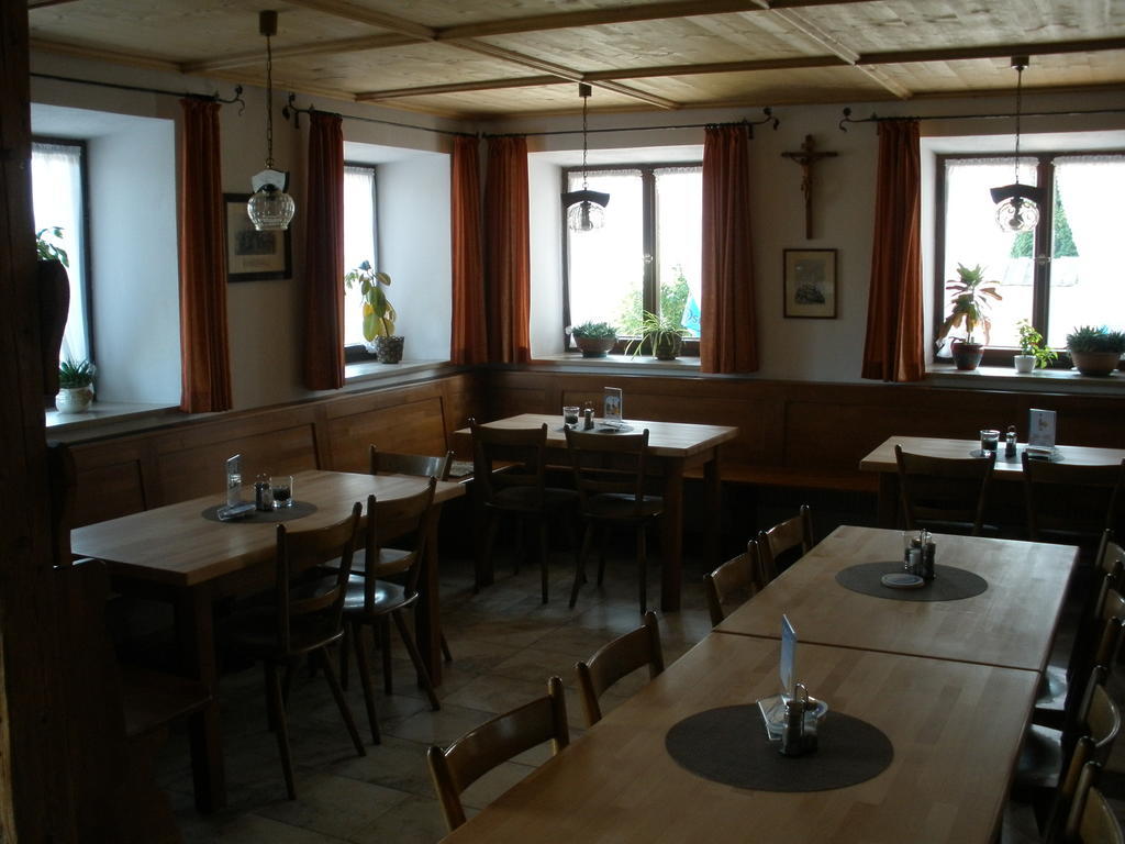 Alpengasthof Zur Loisach Hotel Grossweil Exterior foto